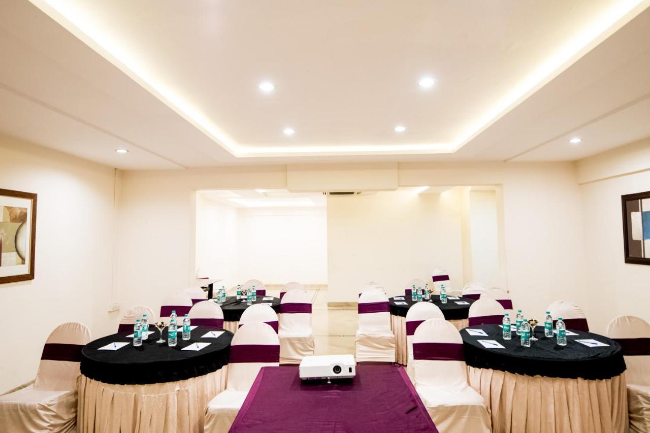 Hotel The Fern Residency - Yeshwanthpur Bangalore Exterior foto